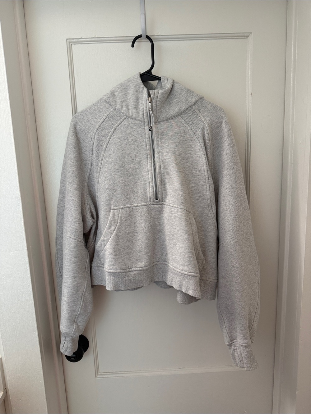 Light Gray lululemon scuba quarter zip with hood